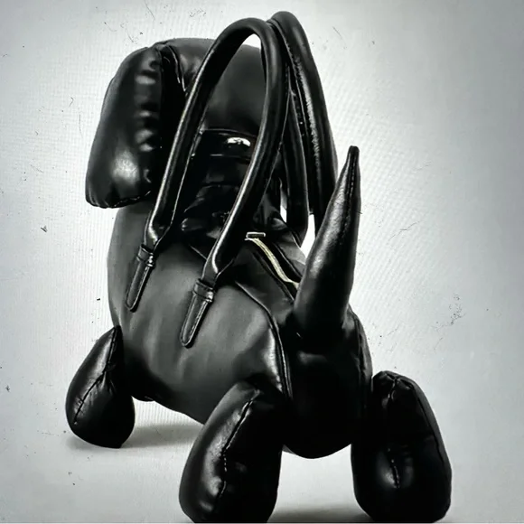 Black Dog-Shaped Crossbody Bag - Picture 3 of 12